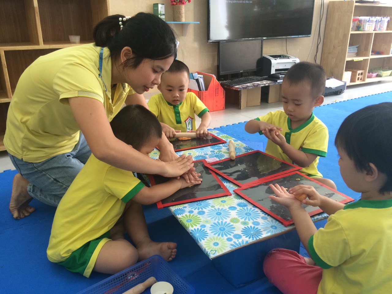 Tổng hợp những Bài thơ hay về Cô giáo mầm non (Sưu tầm)